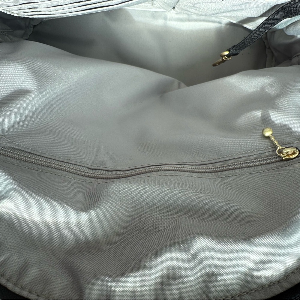 Baggallini Naples Convertible Backpack - Picture 8 of 12